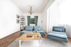 Beautiful Urban Apartment In The Heart of Tel-Aviv